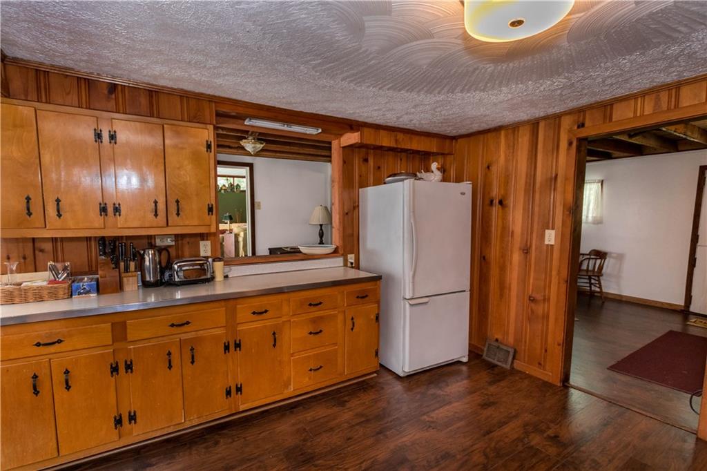 612 Nelson Road Farmington, PA 15437 - Photo 11 of 25 Gallery Image 11