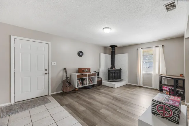 $200,000 | 469 Stillwell Boulevard, Crestview, FL 32539