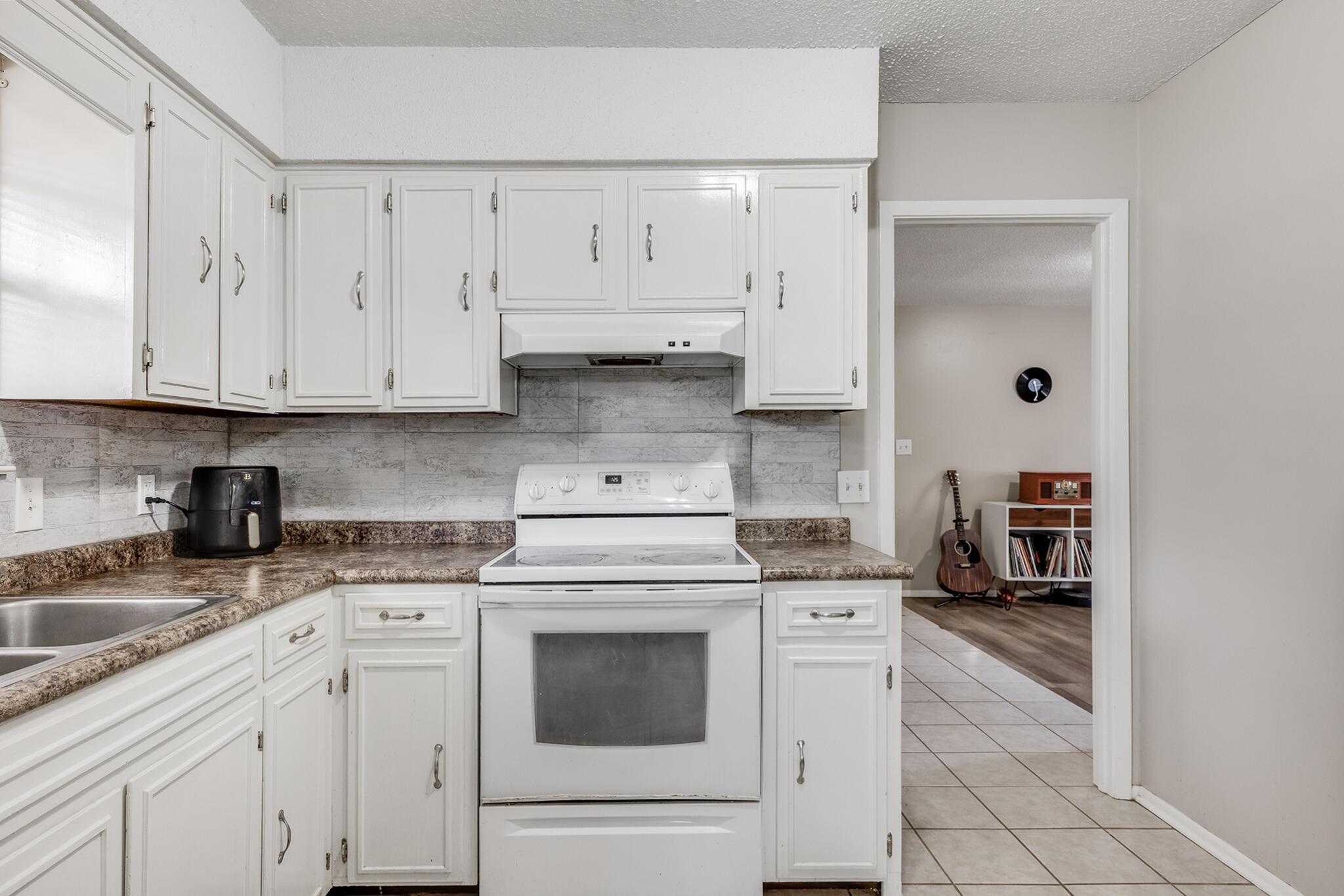 469 Stillwell Boulevard Crestview, FL 32539 - Photo 15 of 33 15-15