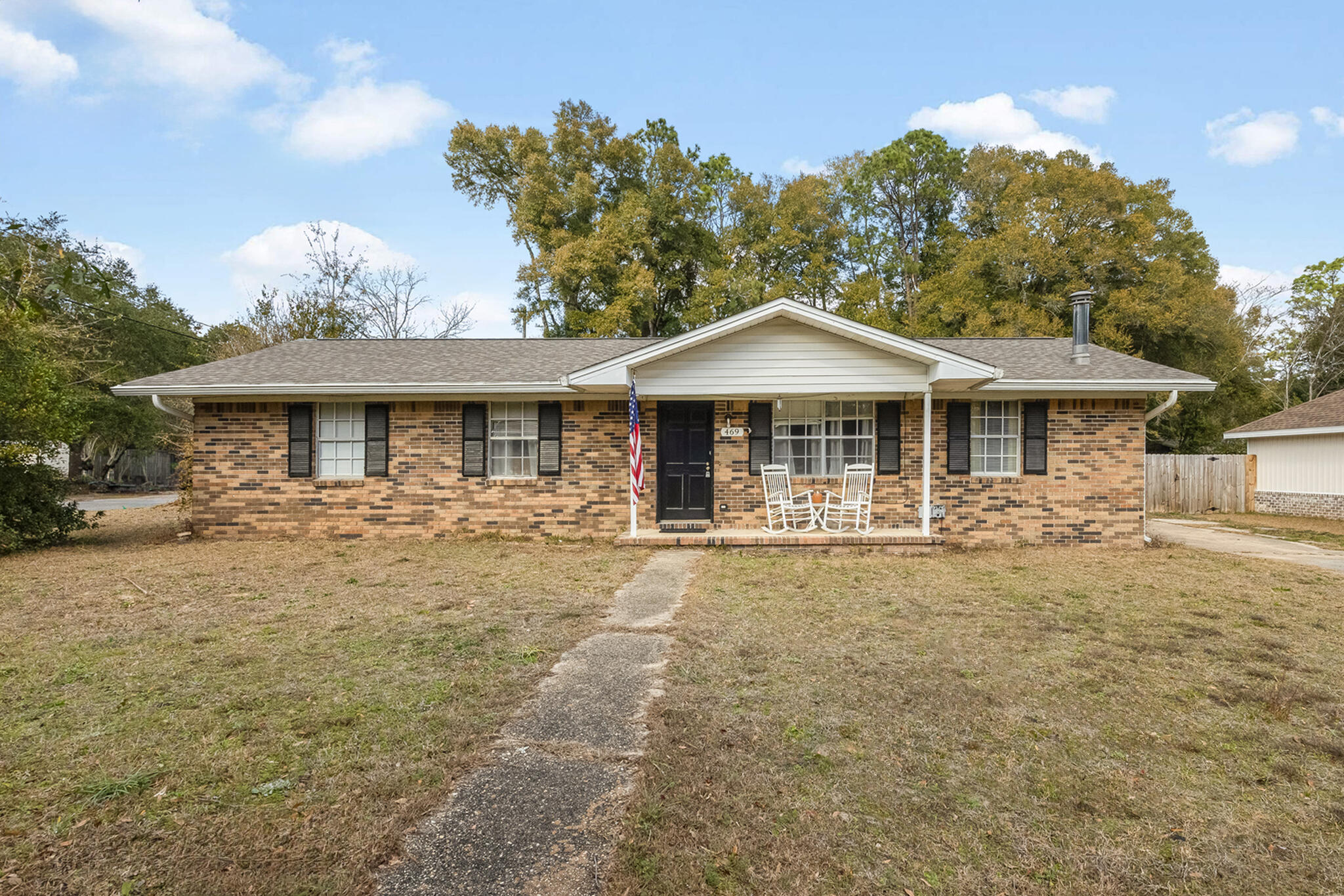 469 Stillwell Boulevard Crestview, FL 32539 - Photo 2 of 33 1-01
