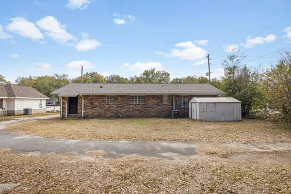 $190,000 | 469 Stillwell Boulevard, Crestview, FL 32539