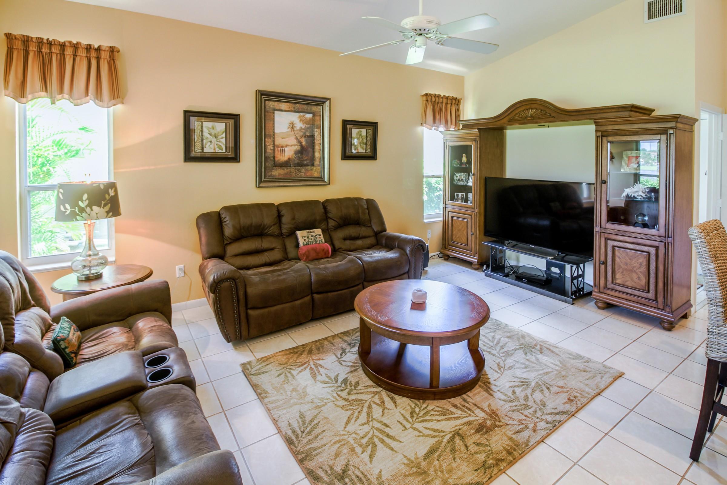 9539 Lake Serena Drive Boca Raton, FL 33496 - Photo 10 of 25 AWGCFP_still_fr2