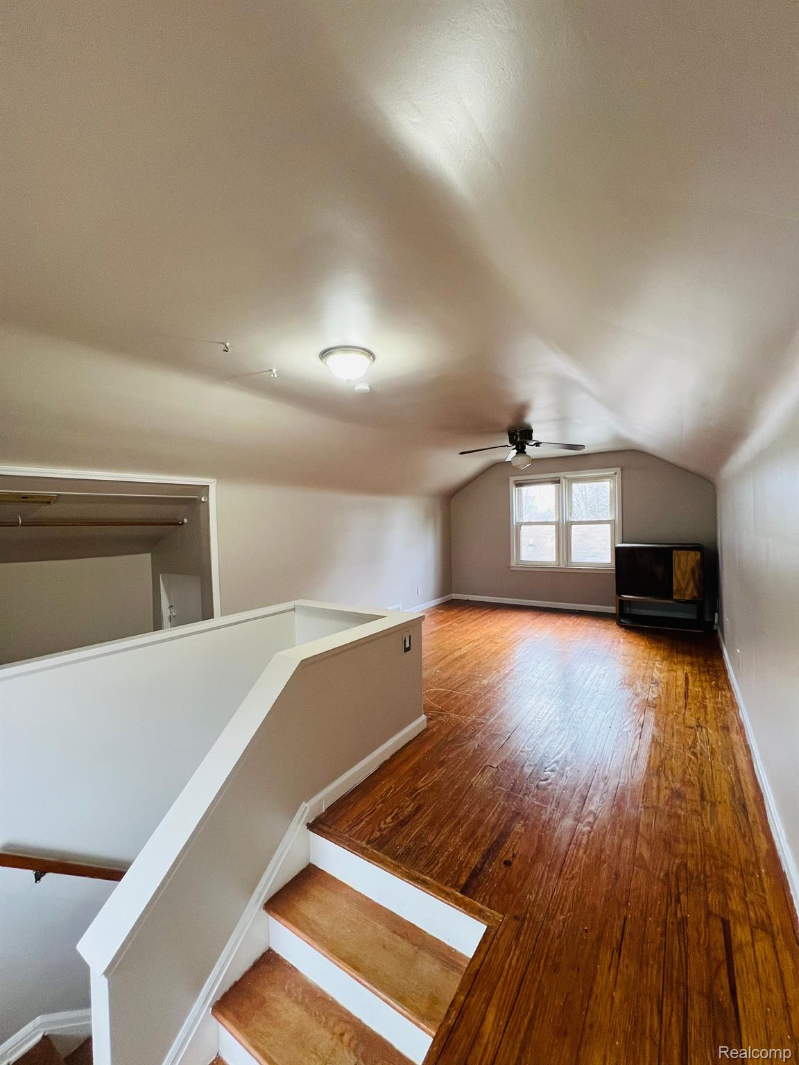 16344 East 10 Mile Road Eastpointe, MI 48021 - Photo 19 of 39 Gallery Image 19