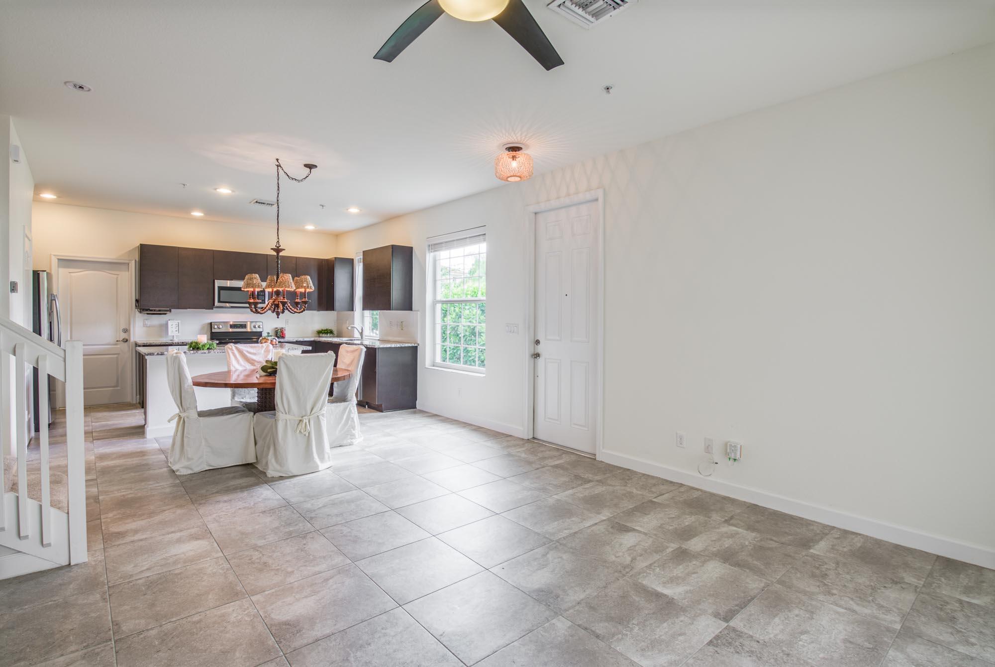 9520 Southwest Merlin Court Stuart, FL 34997 - Photo 4 of 43 IMG-39