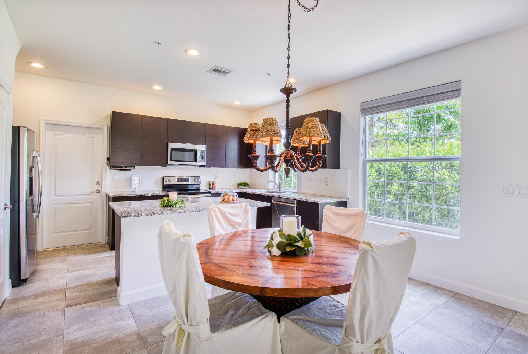 9520 Southwest Merlin Court Stuart, FL 34997 - Photo 5 of 43 IMG-34