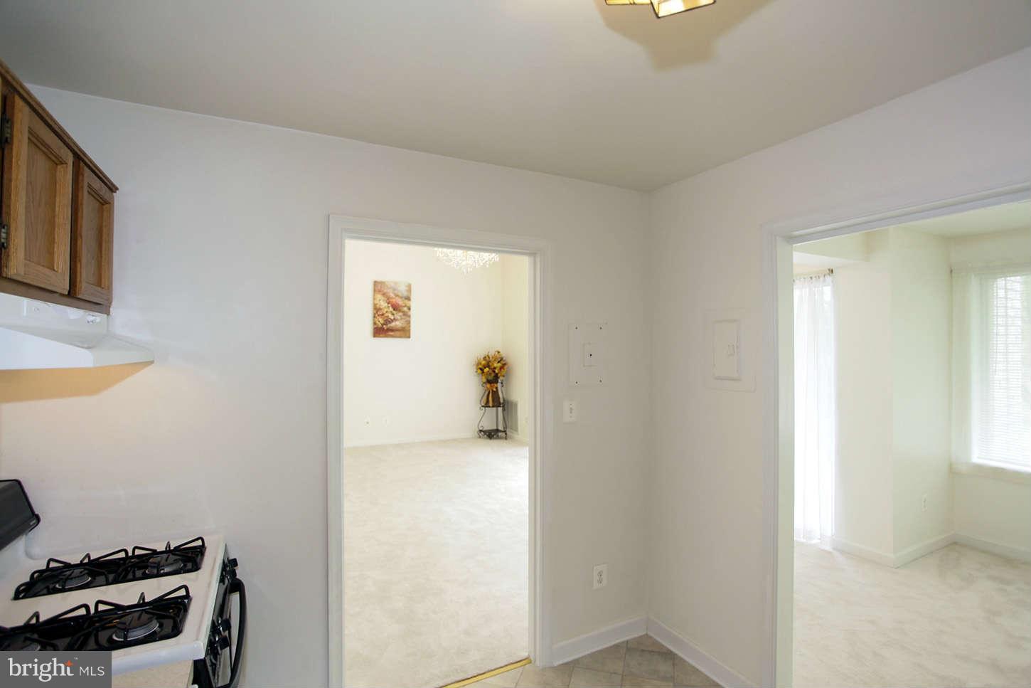 2503 Baltimore Road, Unit 7 Rockville, MD 20853 - Photo 14 of 29 Kitchen