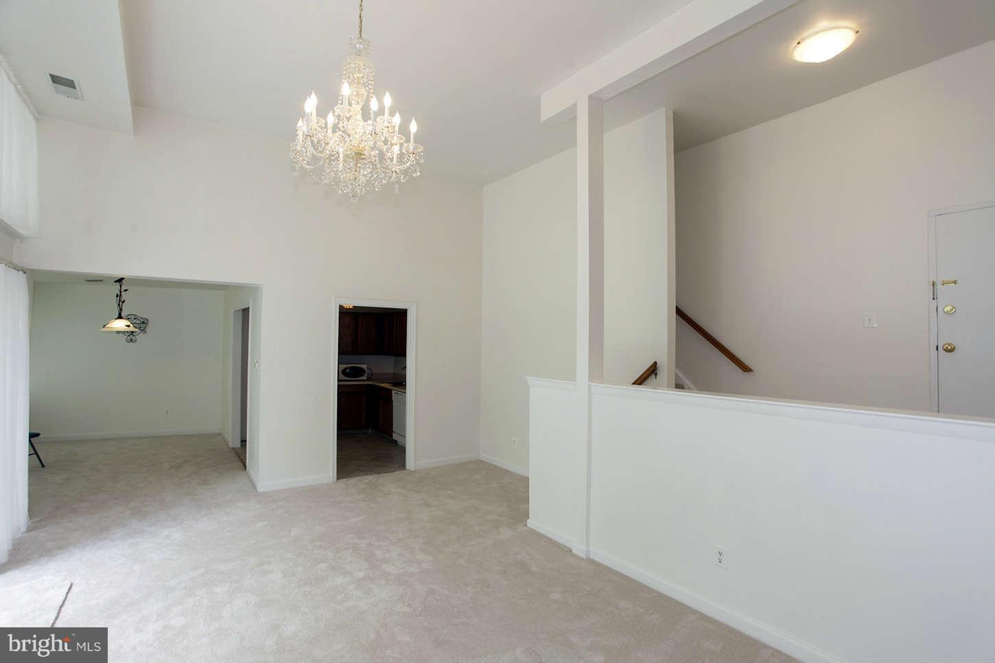 2503 Baltimore Road, Unit 7 Rockville, MD 20853 - Photo 7 of 29 Living Room