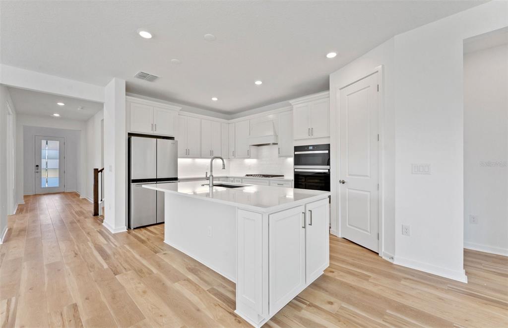 13630 Brookside Hvn Street Riverview, FL 33578 - Photo 3 of 35