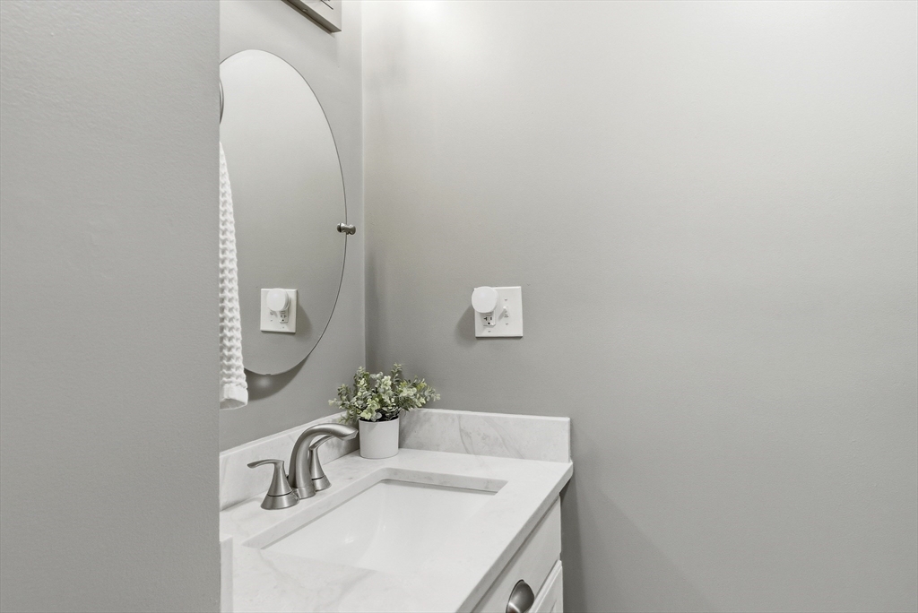 649 Concord Road Marlborough, MA 01752 - Photo 30 of 39