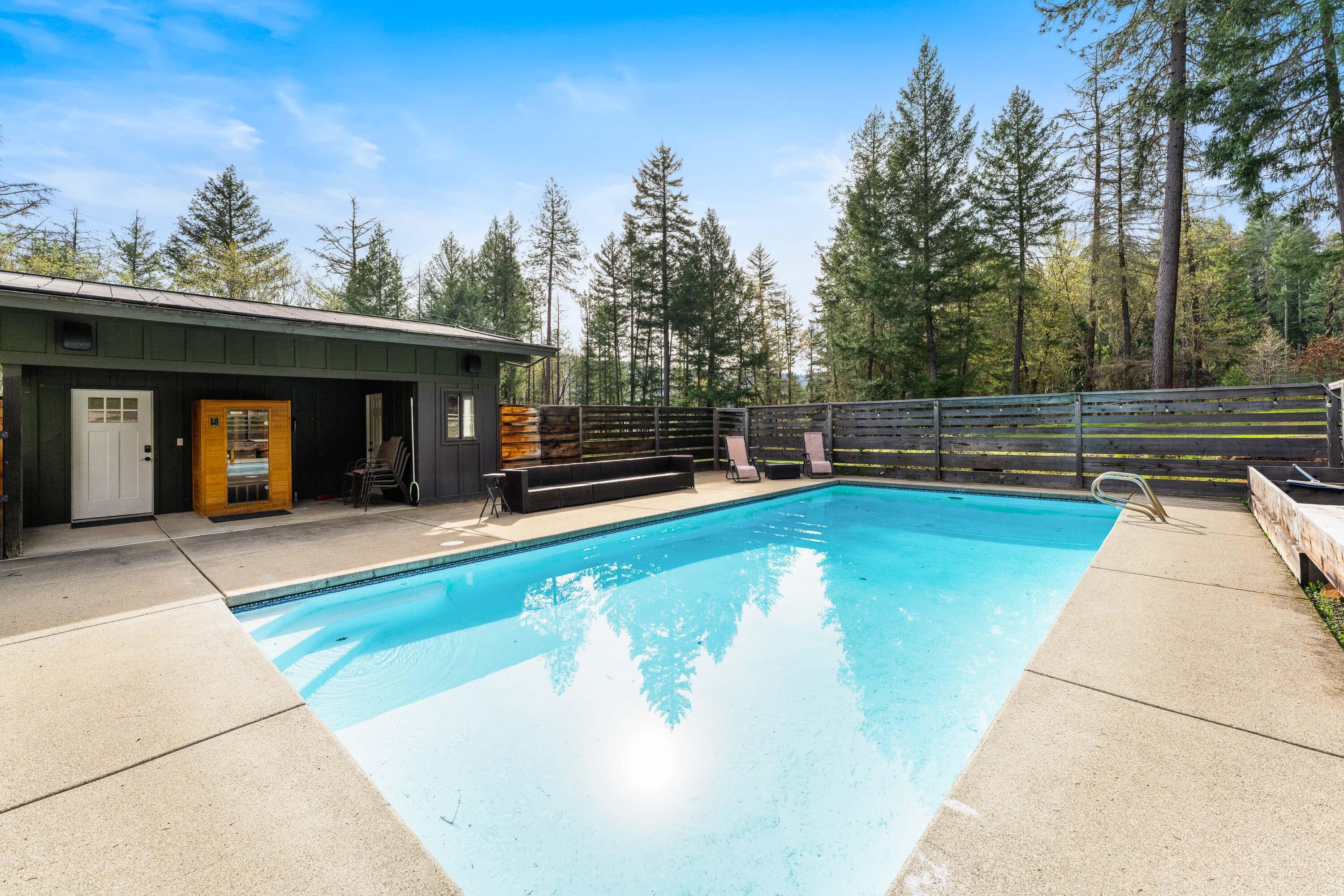 7201 Crowfoot Road Trail, OR 97541 - Photo 33 of 56 14-EXT (8 of 21)