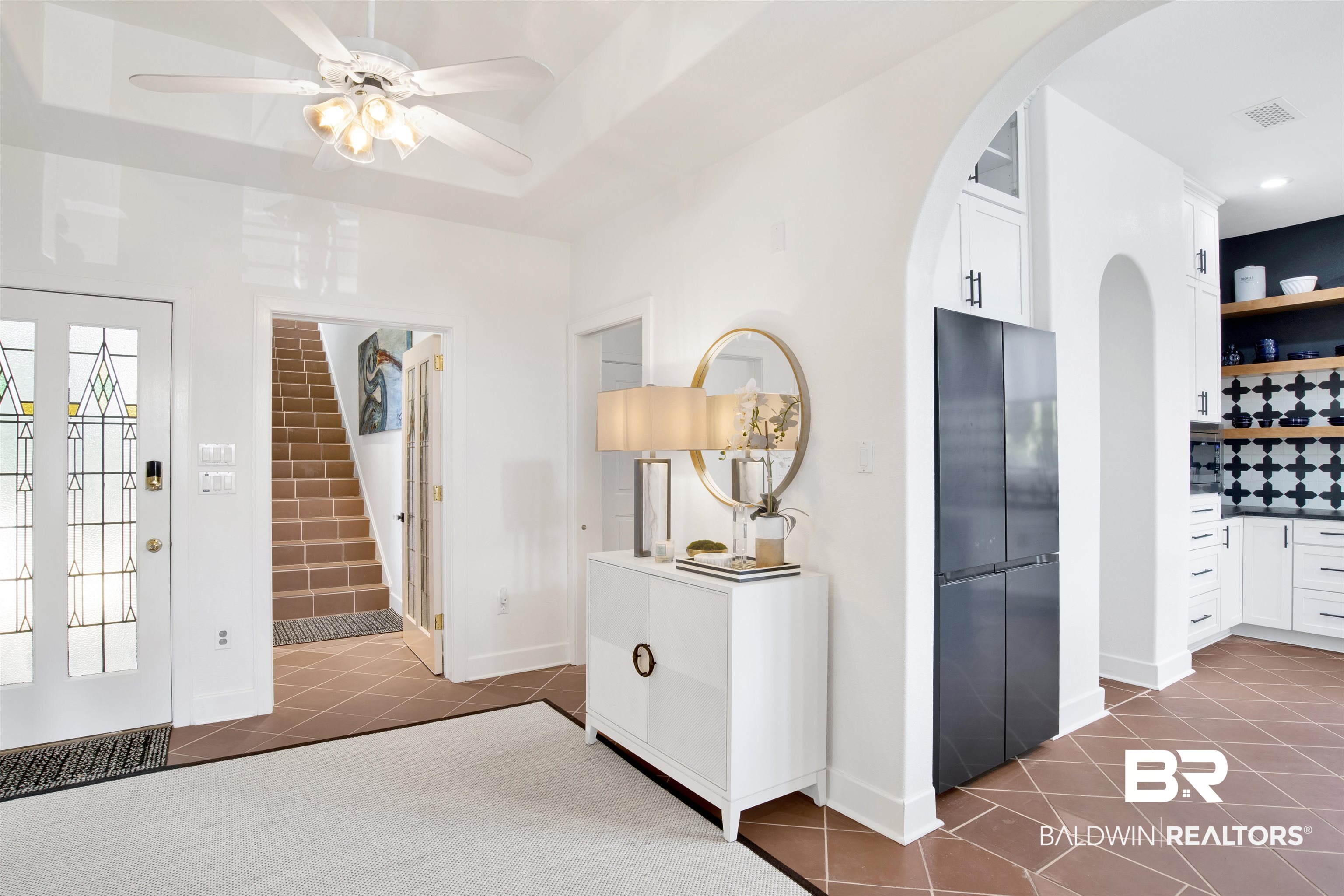 115 McIntosh Bluff Road Fairhope, AL 36532 - Photo 17 of 46 Hallway