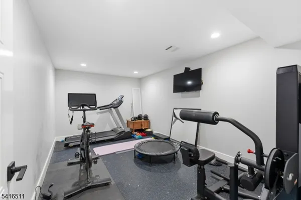 $2,400,000 | 281 Beaufort Avenue, Livingston, NJ 07039
