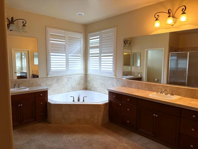 $774,000 | 2340 Goehring Drive, Lodi, CA 95242