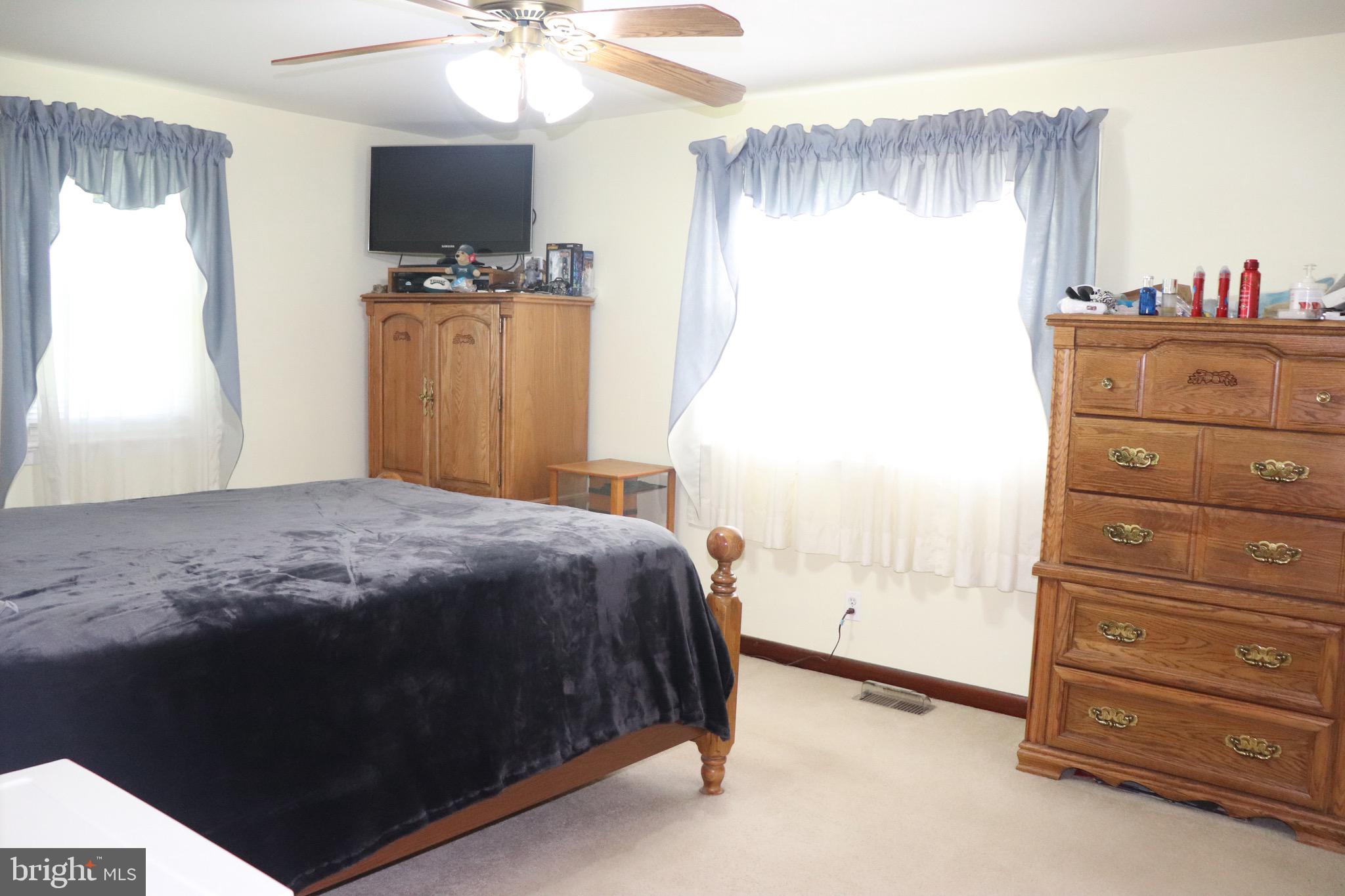 447 Layfield Road Perkiomenville, PA 18074 - Photo 11 of 28 Gallery Image 11