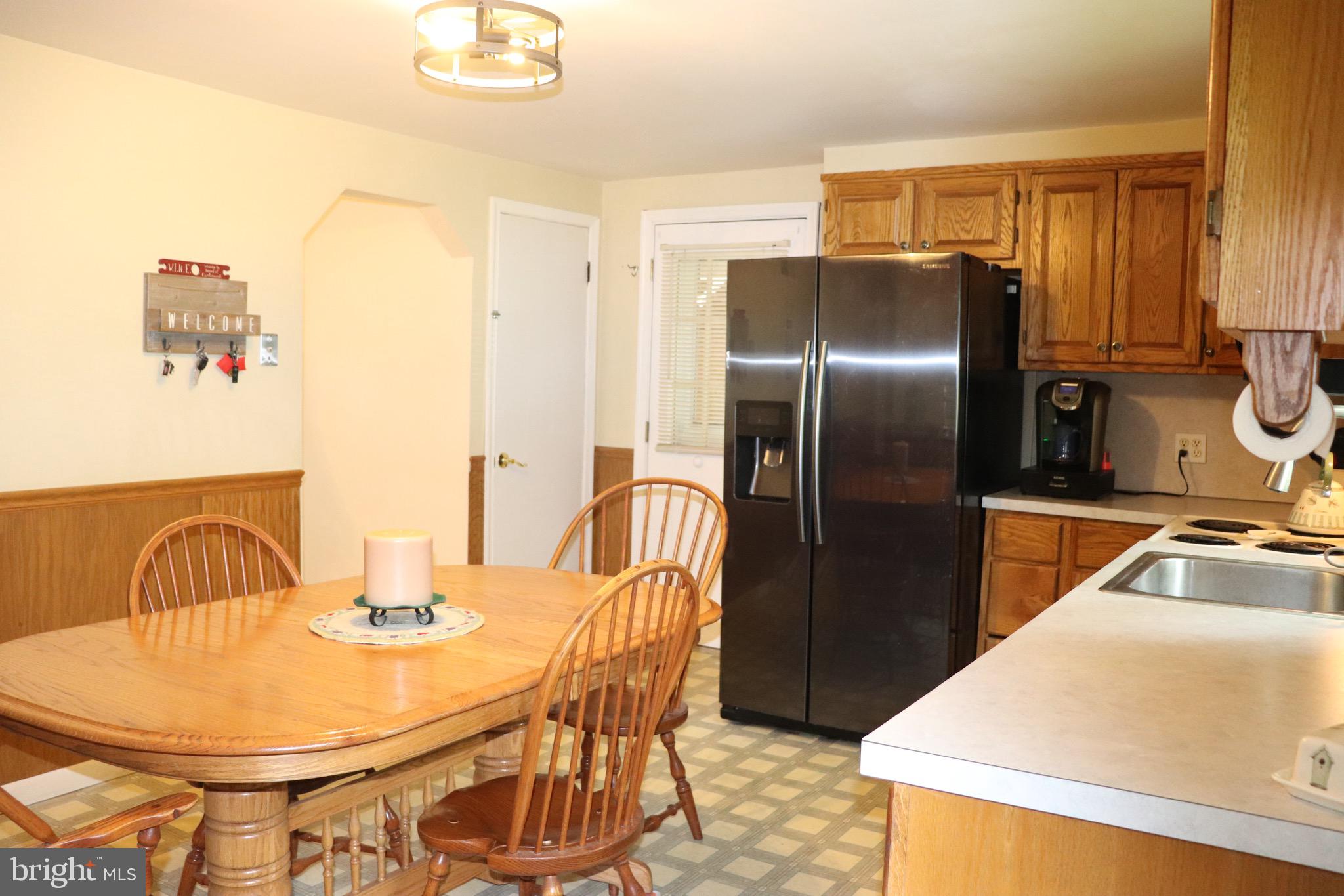 447 Layfield Road Perkiomenville, PA 18074 - Photo 4 of 28 Gallery Image 4