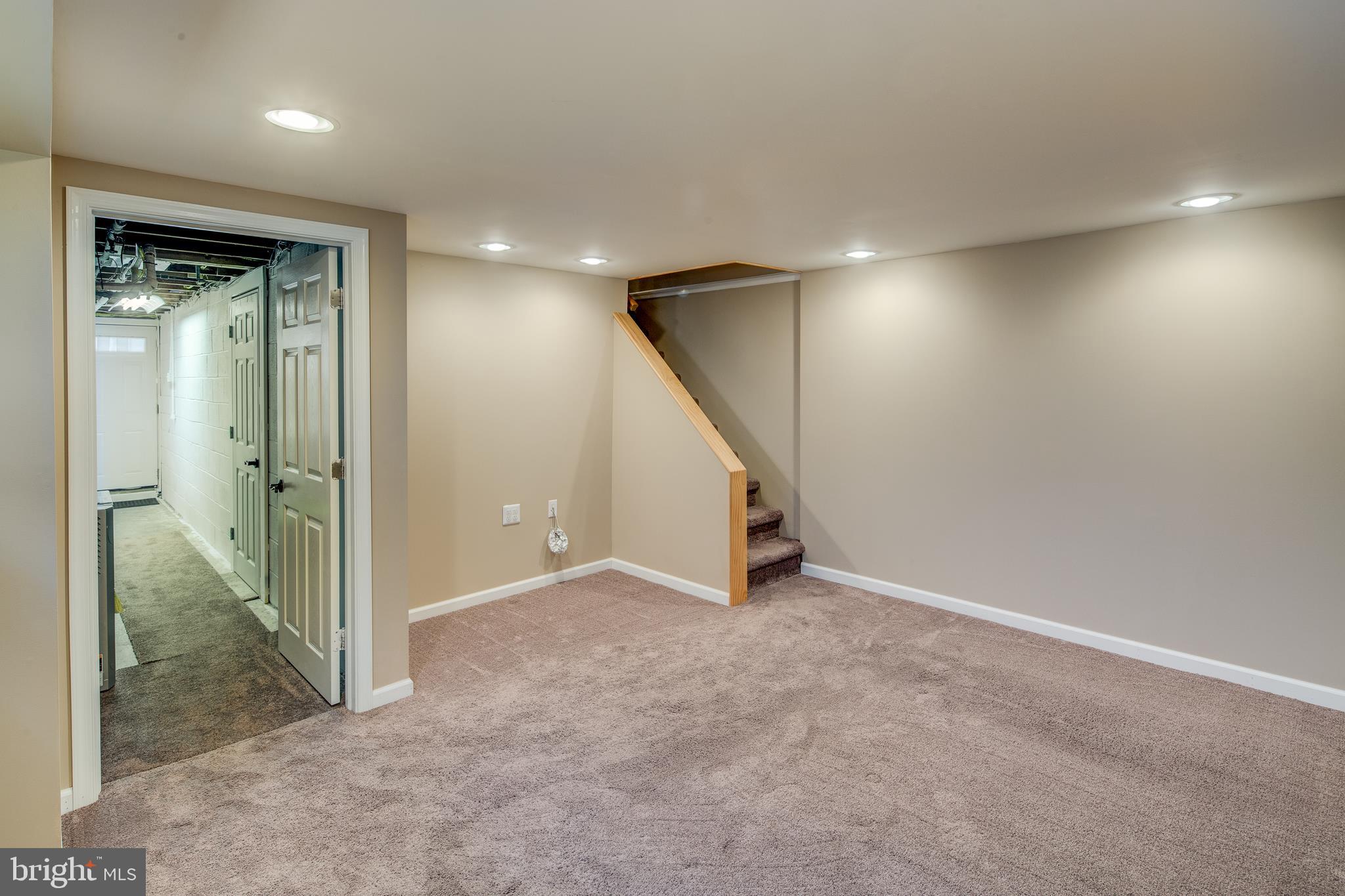 2839 Welsh Road Philadelphia, PA 19152 - Photo 15 of 19 Finished Basement
