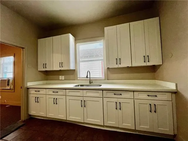 $1,000 | 533 Avenue B, Marrero, LA 70072