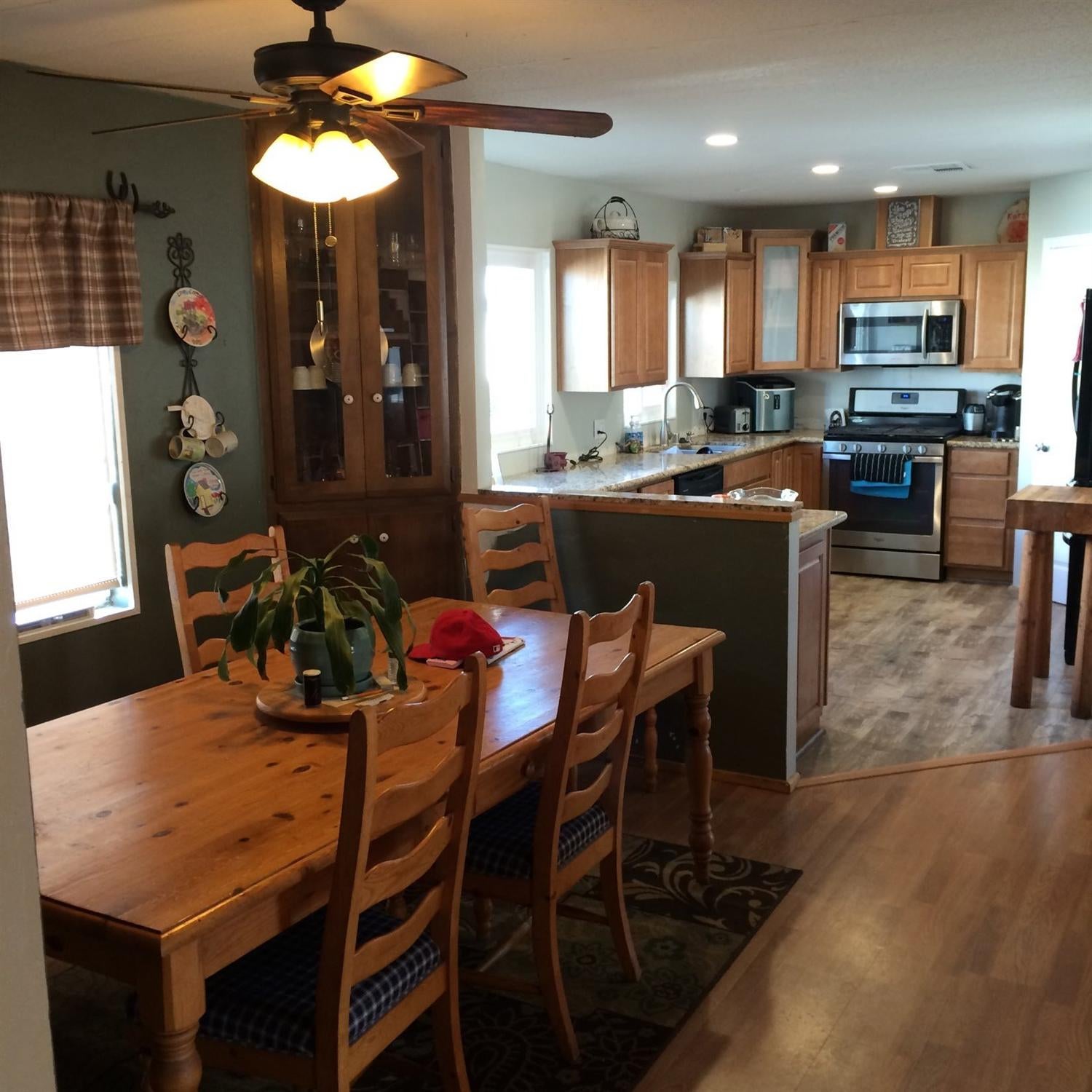 21809 Highline Road Tehachapi, CA 93561 - Photo 13 of 22 Gallery Image 13