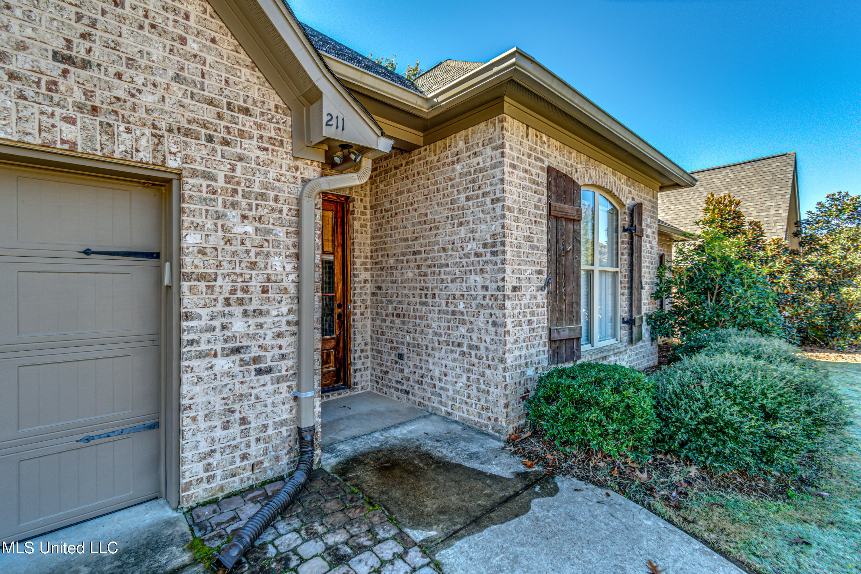 211 Rue Beau Chene Ridgeland, MS 39157 - Photo 7 of 57 211 Reu Beau Chen-7