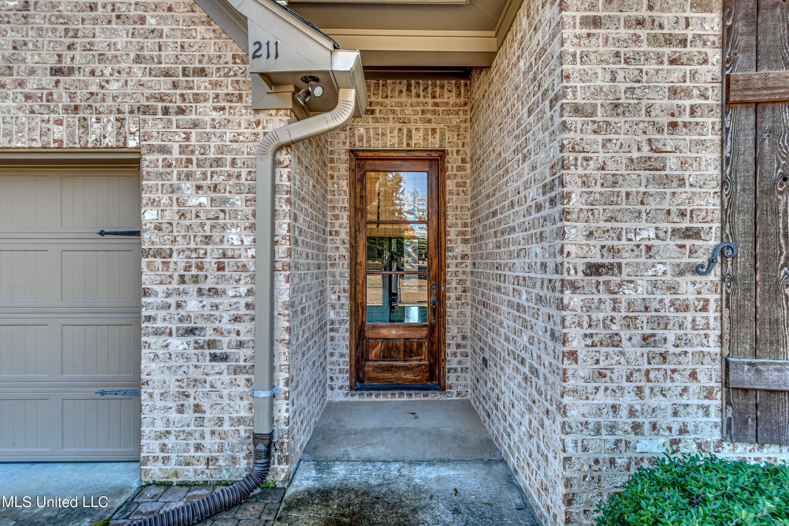 211 Rue Beau Chene Ridgeland, MS 39157 - Photo 8 of 57 211 Reu Beau Chen-8