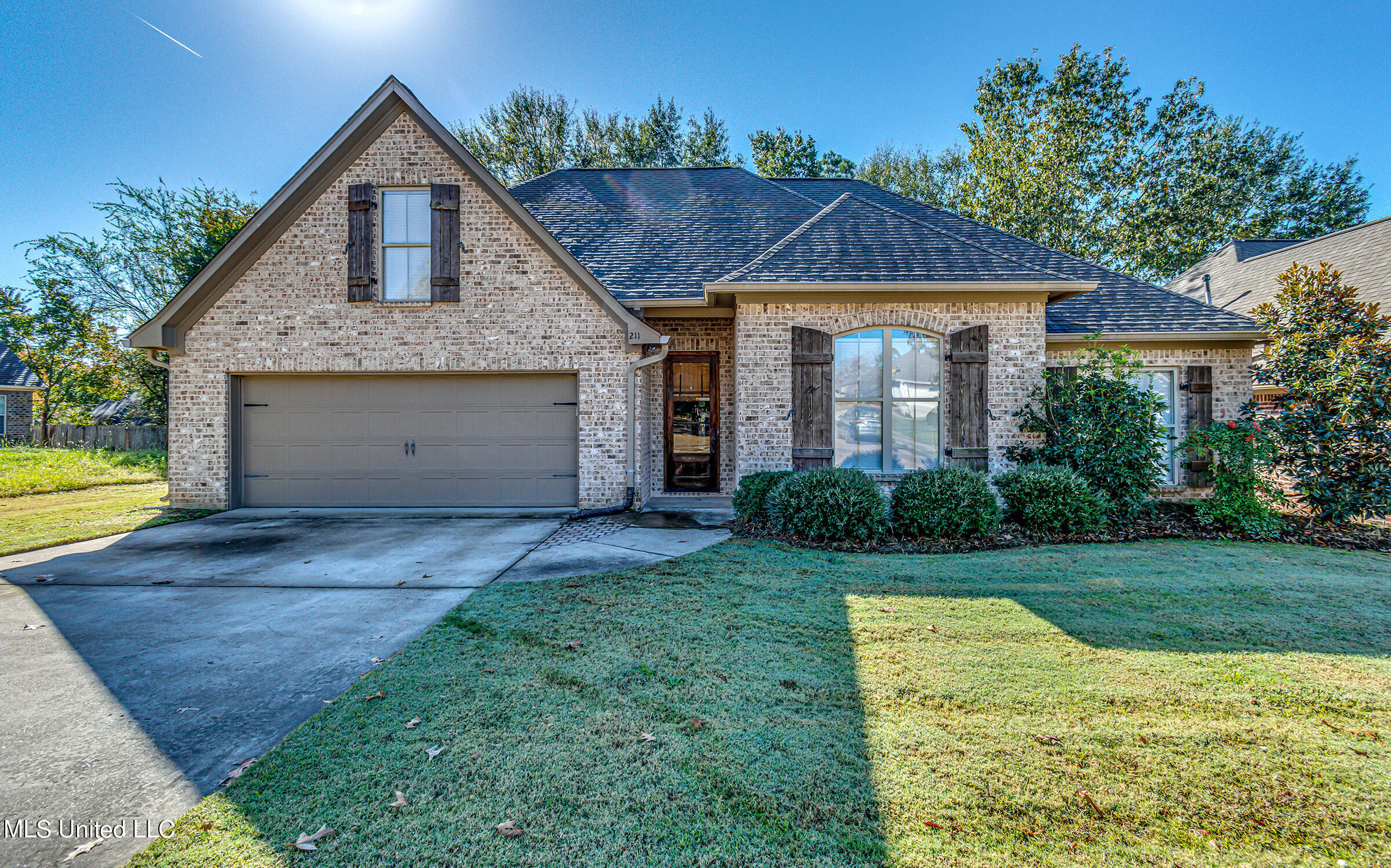 211 Rue Beau Chene Ridgeland, MS 39157 - Photo 9 of 57 211 Reu Beau Chen-9