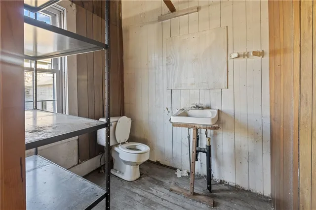 $245,000 | 590 Davisville Road, North Kingstown, RI 02852