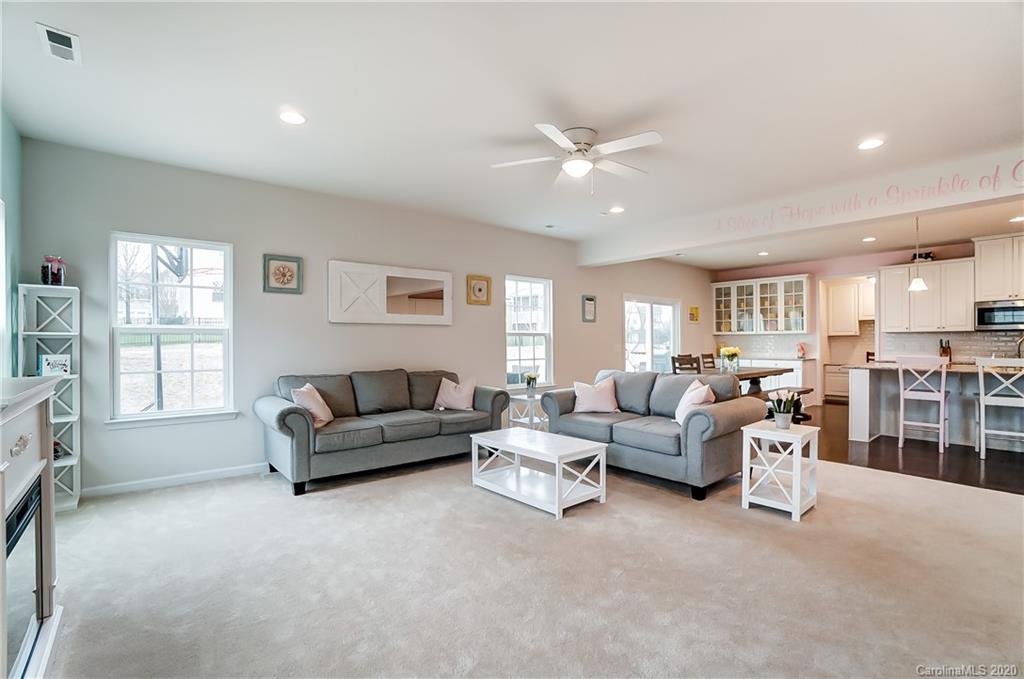 1658 Callahan Road Fort Mill, SC 29715 - Photo 8 of 23 Gallery Image 8