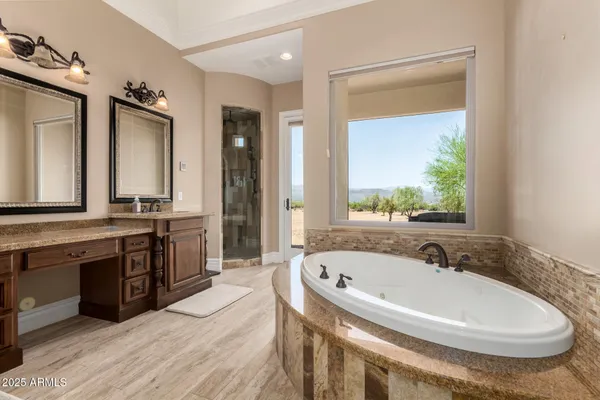 $1,749,900 | 16912 East Desert Vista Trail, Rio Verde, AZ 85263