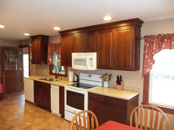 199 Highland Road Somerset, MA 02726 - Photo 12 of 30 Gallery Image 12