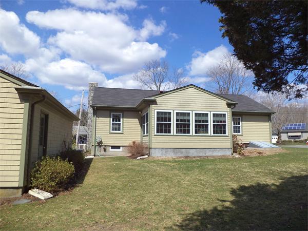 199 Highland Road Somerset, MA 02726 - Photo 2 of 30 Gallery Image 2