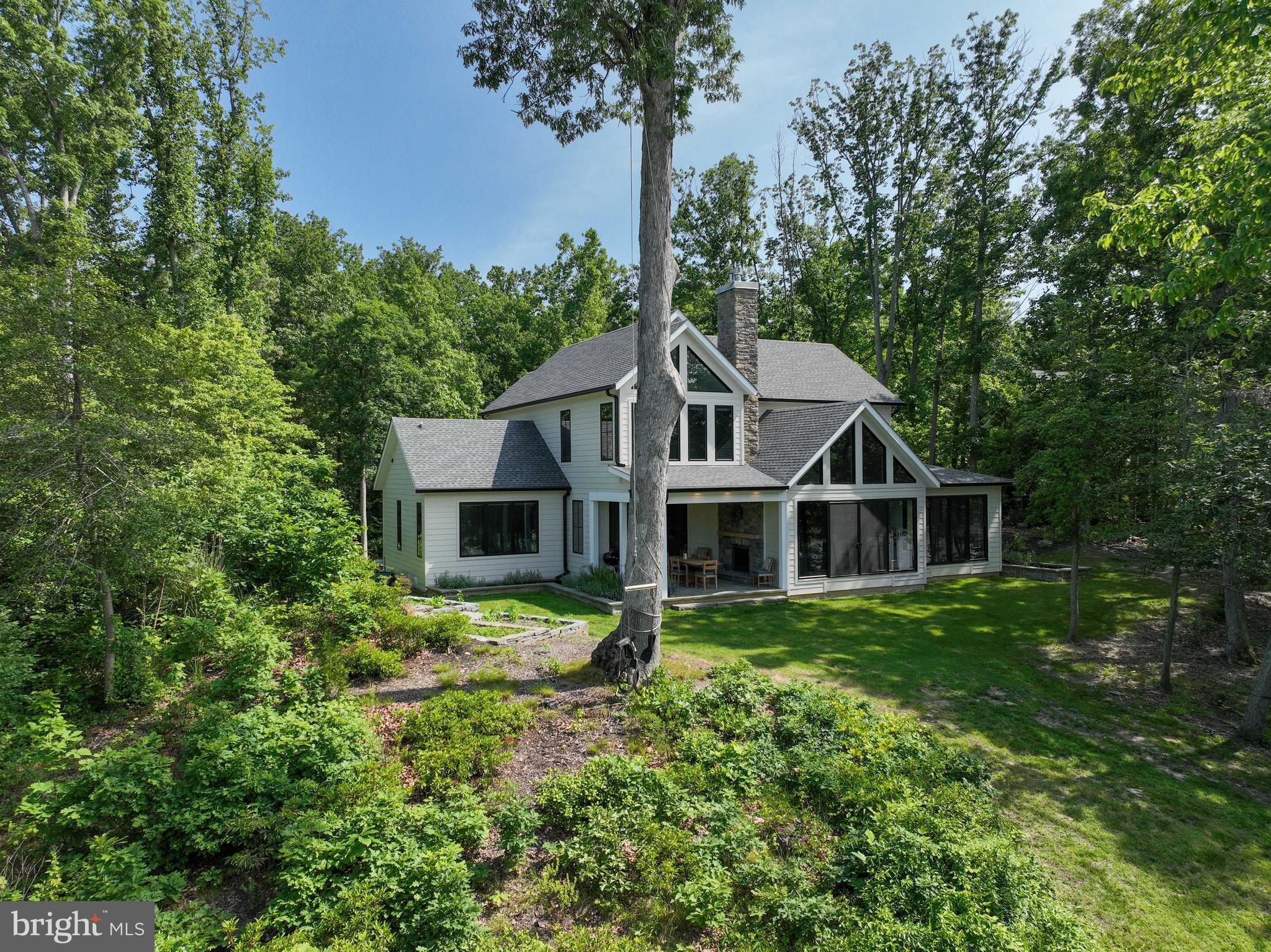 188 Southdown Road Edgewater, MD 21037 - Photo 16 of 89