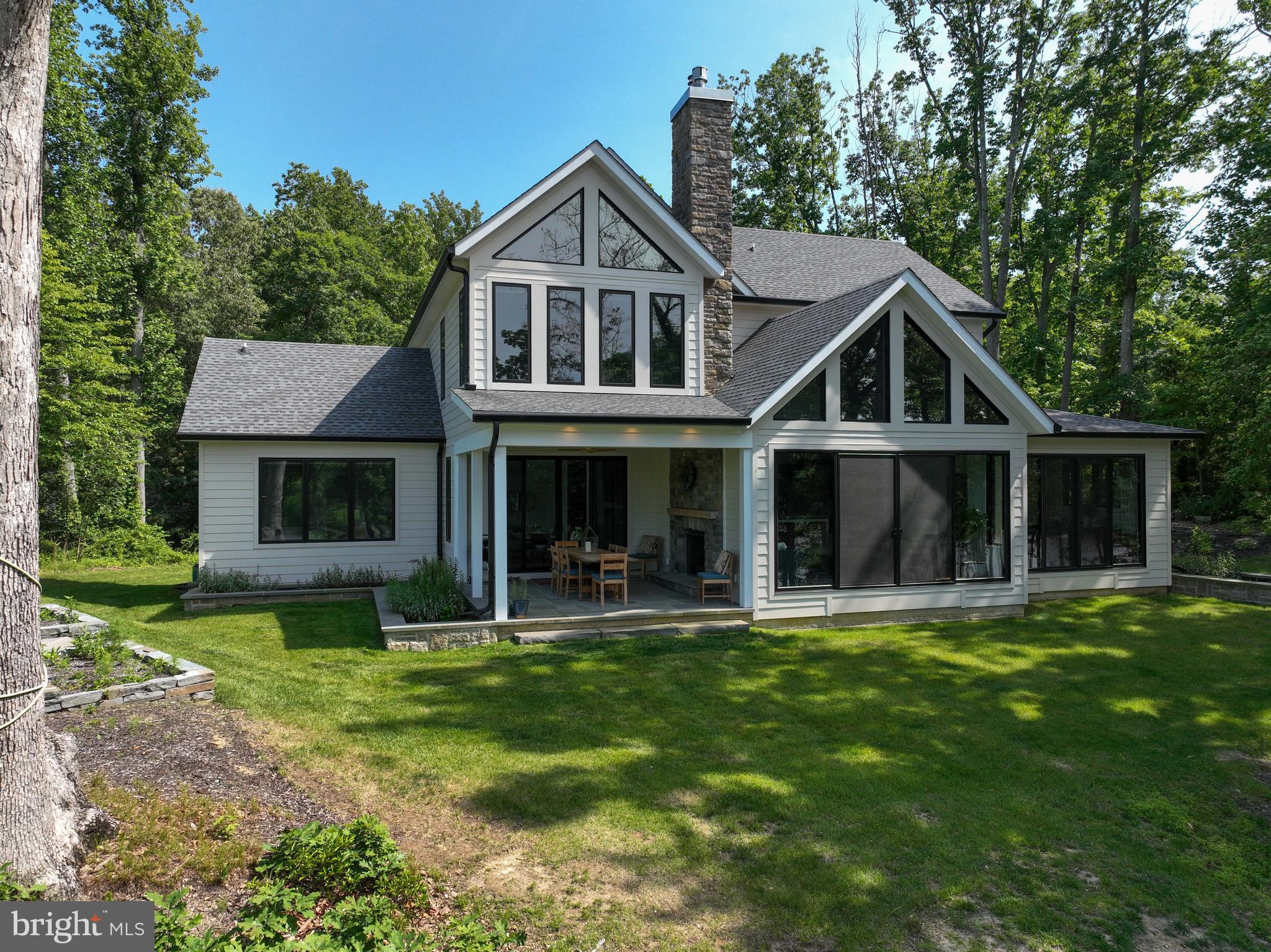 188 Southdown Road Edgewater, MD 21037 - Photo 17 of 89