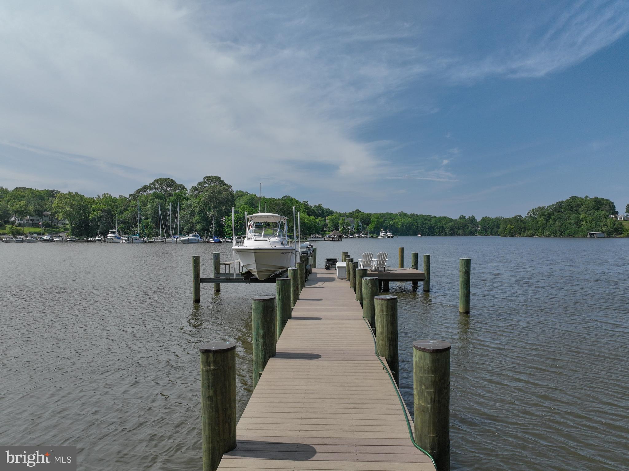 188 Southdown Road Edgewater, MD 21037 - Photo 2 of 89