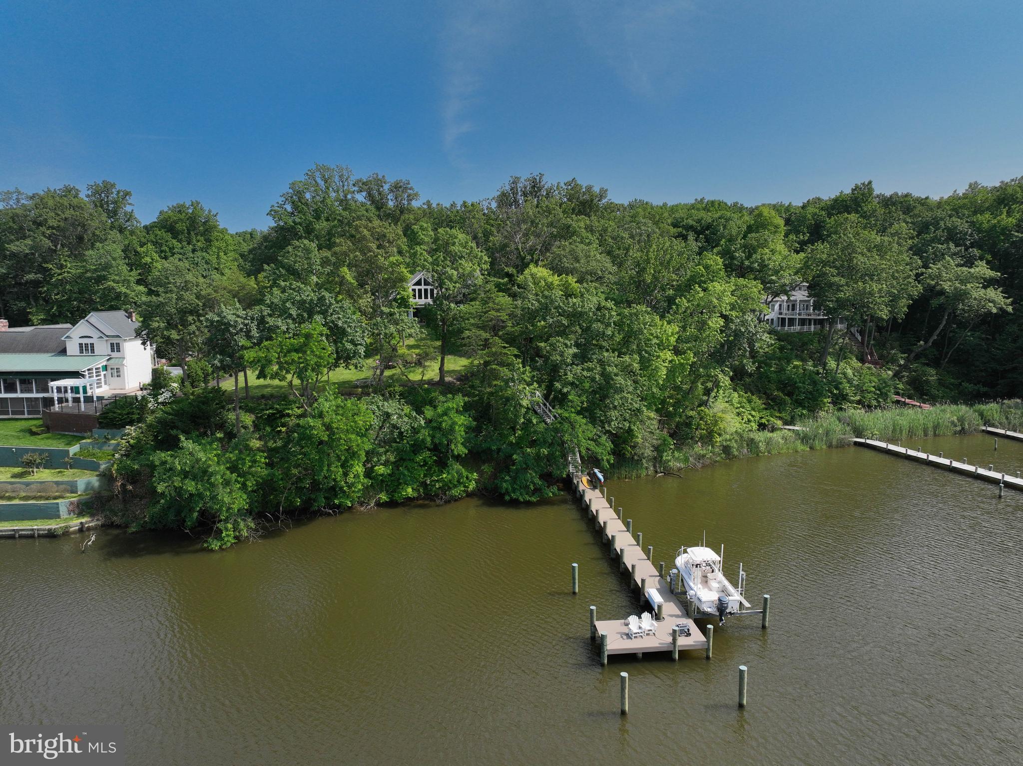 188 Southdown Road Edgewater, MD 21037 - Photo 5 of 89