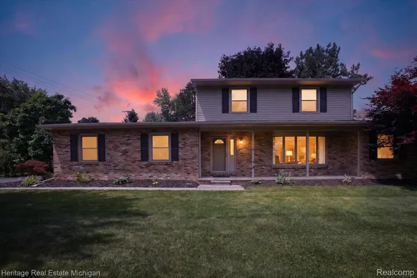 $449,000 | 14038 North Hogan Road, Linden, MI 48451
