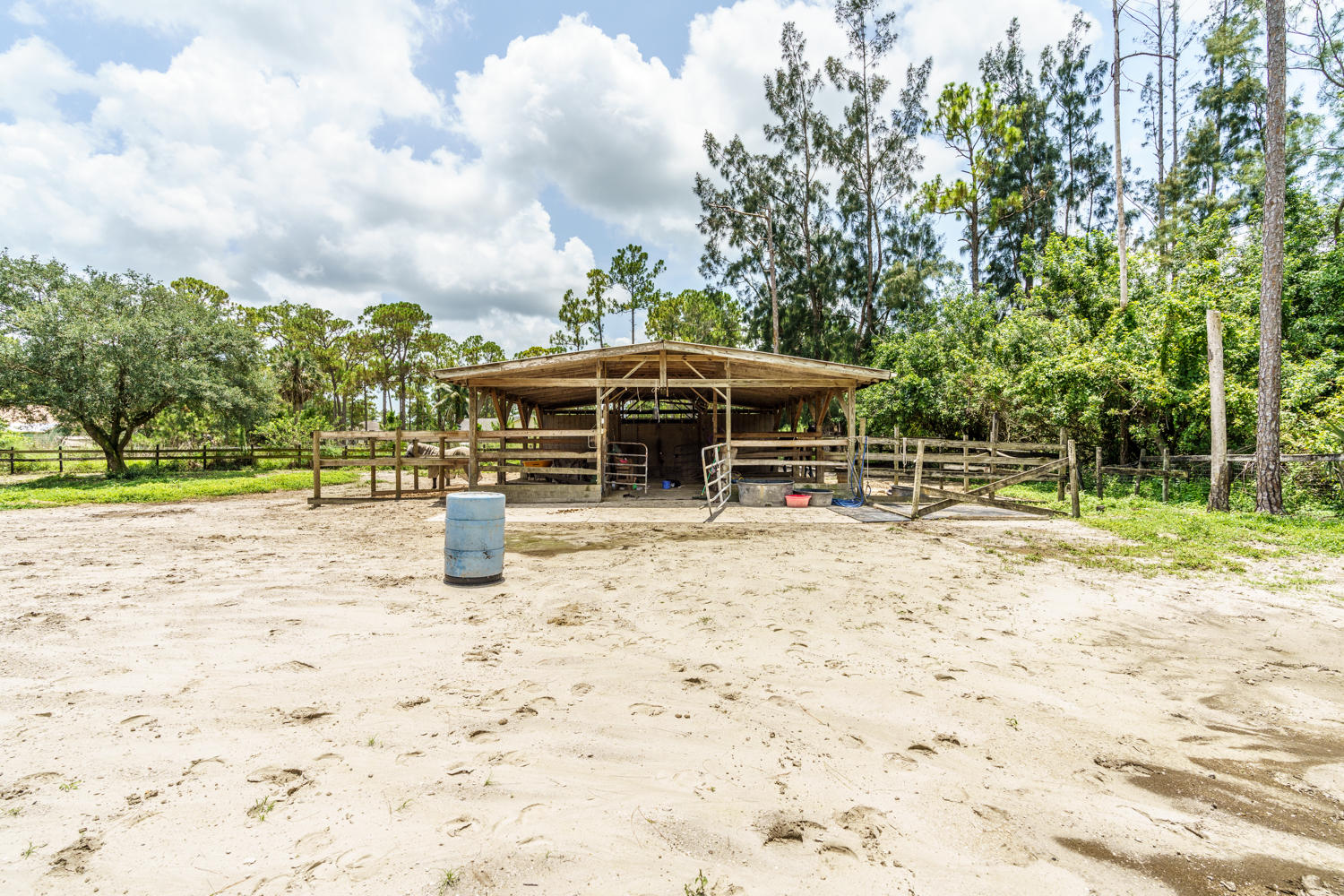 16406 88th Road North Loxahatchee, FL 33470 - Photo 23 of 29 Backyard