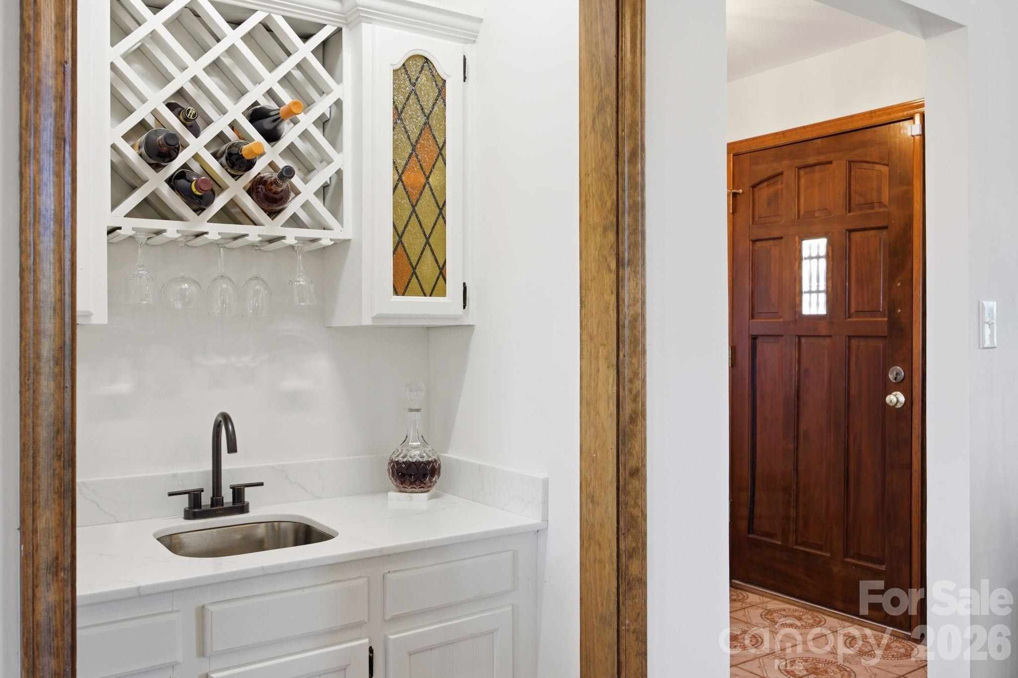 573 Randolph Road Marion, NC 28752 - Photo 13 of 37