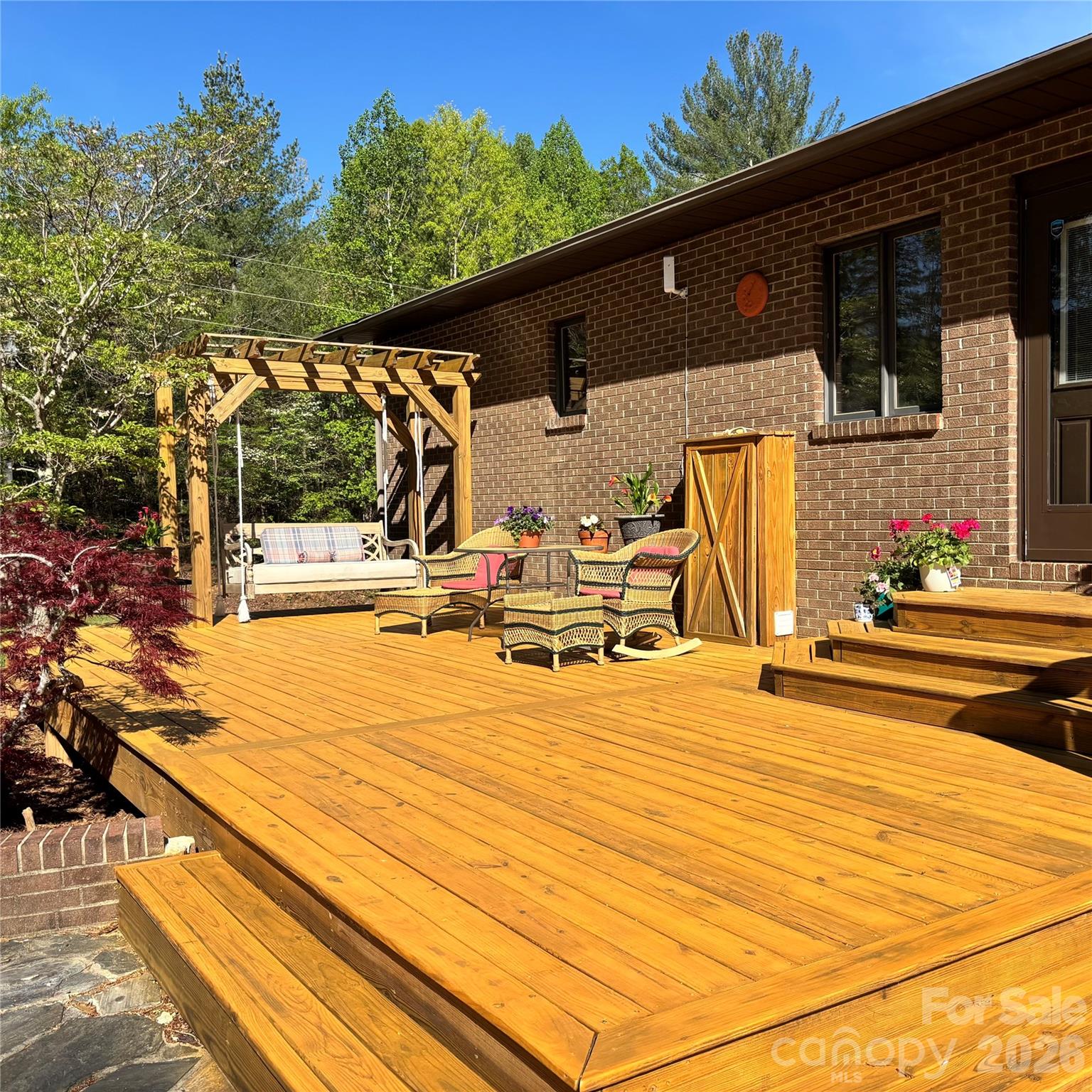 573 Randolph Road Marion, NC 28752 - Photo 8 of 37