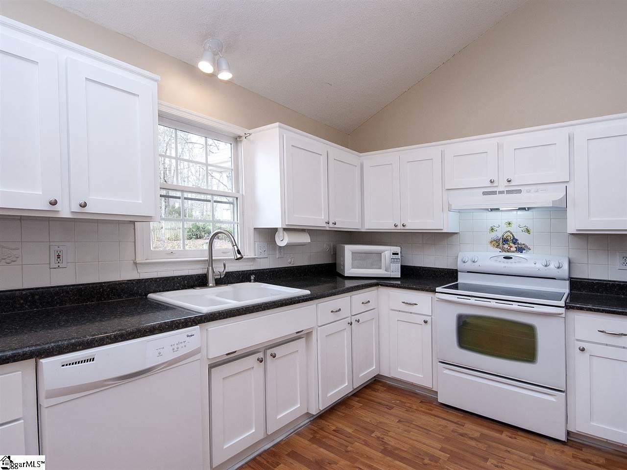 2 Landfall Court Simpsonville, SC 29681 - Photo 15 of 36 Gallery Image 15