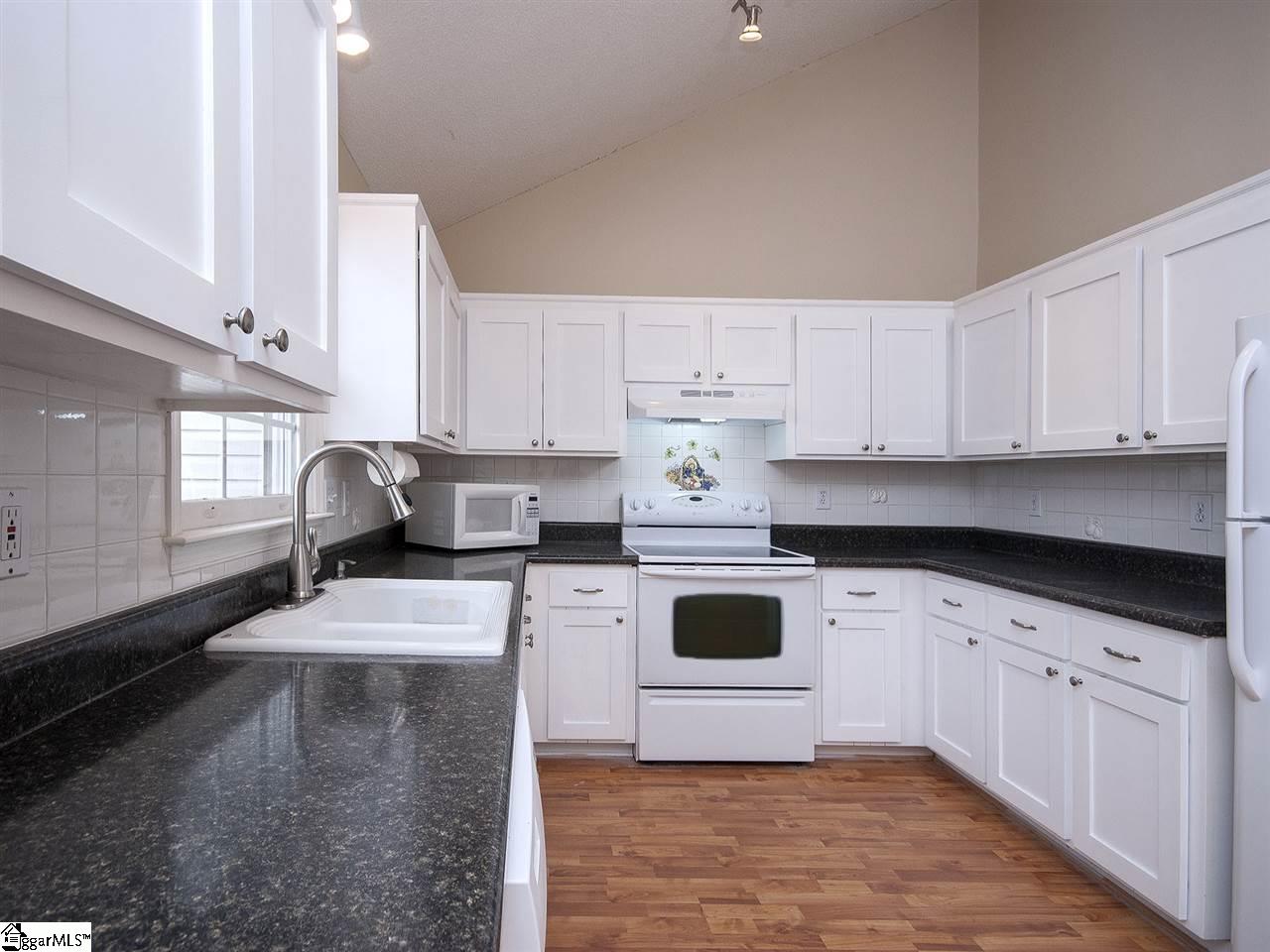 2 Landfall Court Simpsonville, SC 29681 - Photo 16 of 36 Gallery Image 16