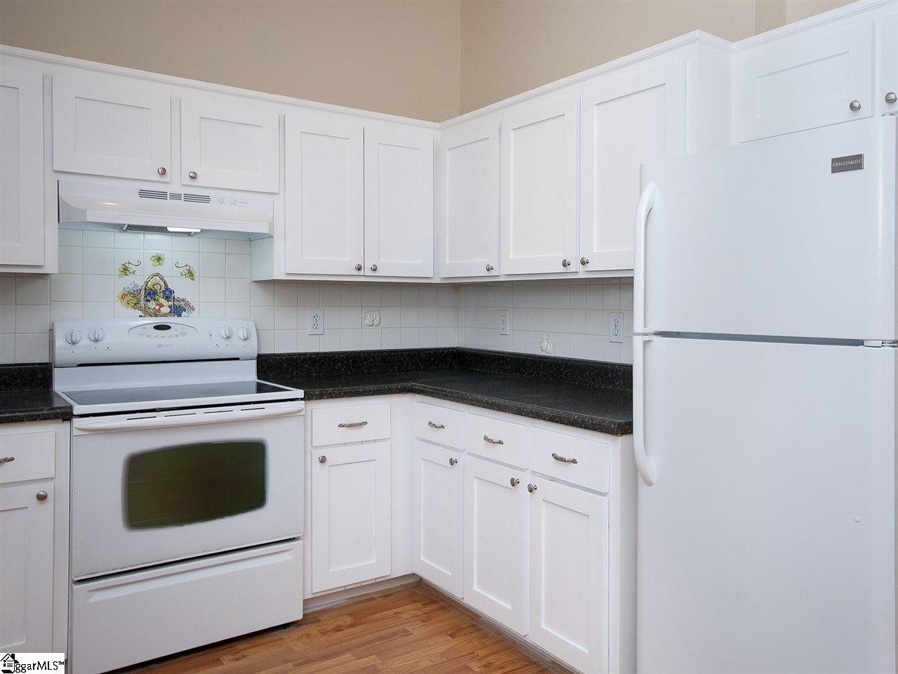 2 Landfall Court Simpsonville, SC 29681 - Photo 18 of 36 Gallery Image 18