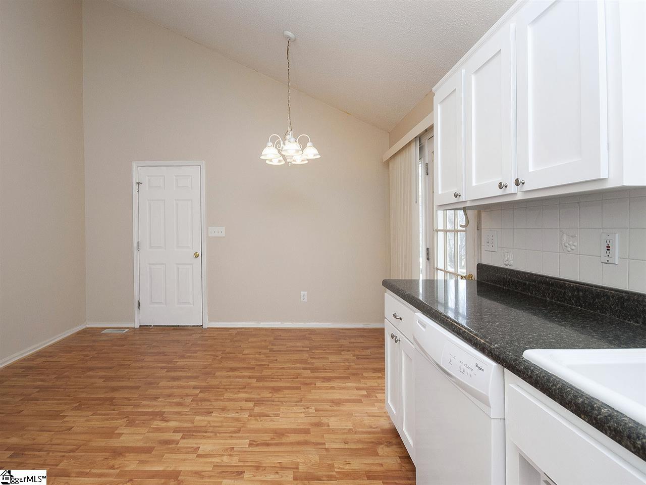 2 Landfall Court Simpsonville, SC 29681 - Photo 19 of 36 Gallery Image 19