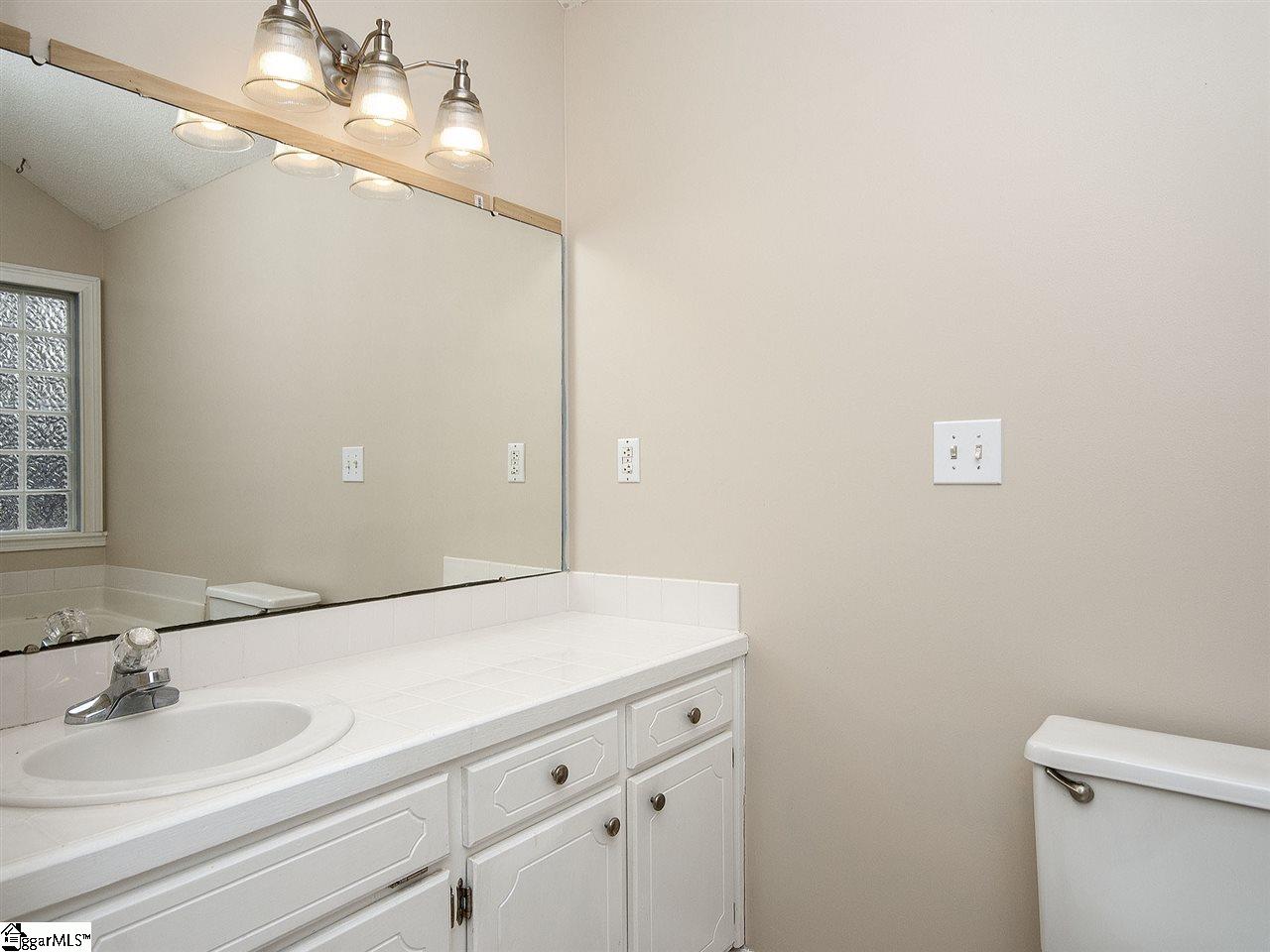 2 Landfall Court Simpsonville, SC 29681 - Photo 28 of 36 Gallery Image 28