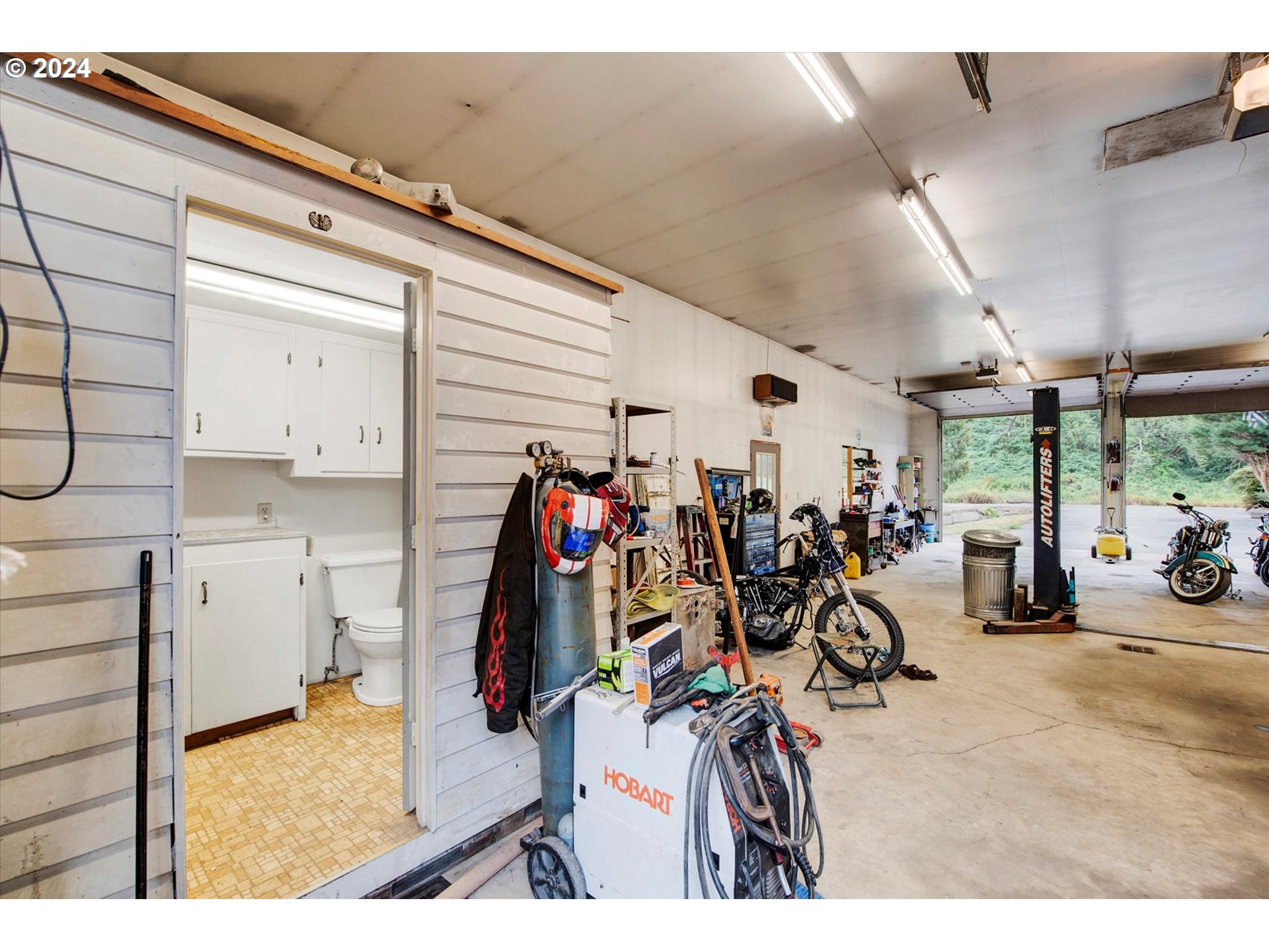 140 Evergreen Road Kelso, WA 98626 - Photo 44 of 47 Gallery Image 44