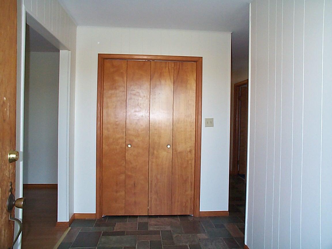 27615 Risch Road Rockbridge, OH 43149 - Photo 2 of 18 Gallery Image 2