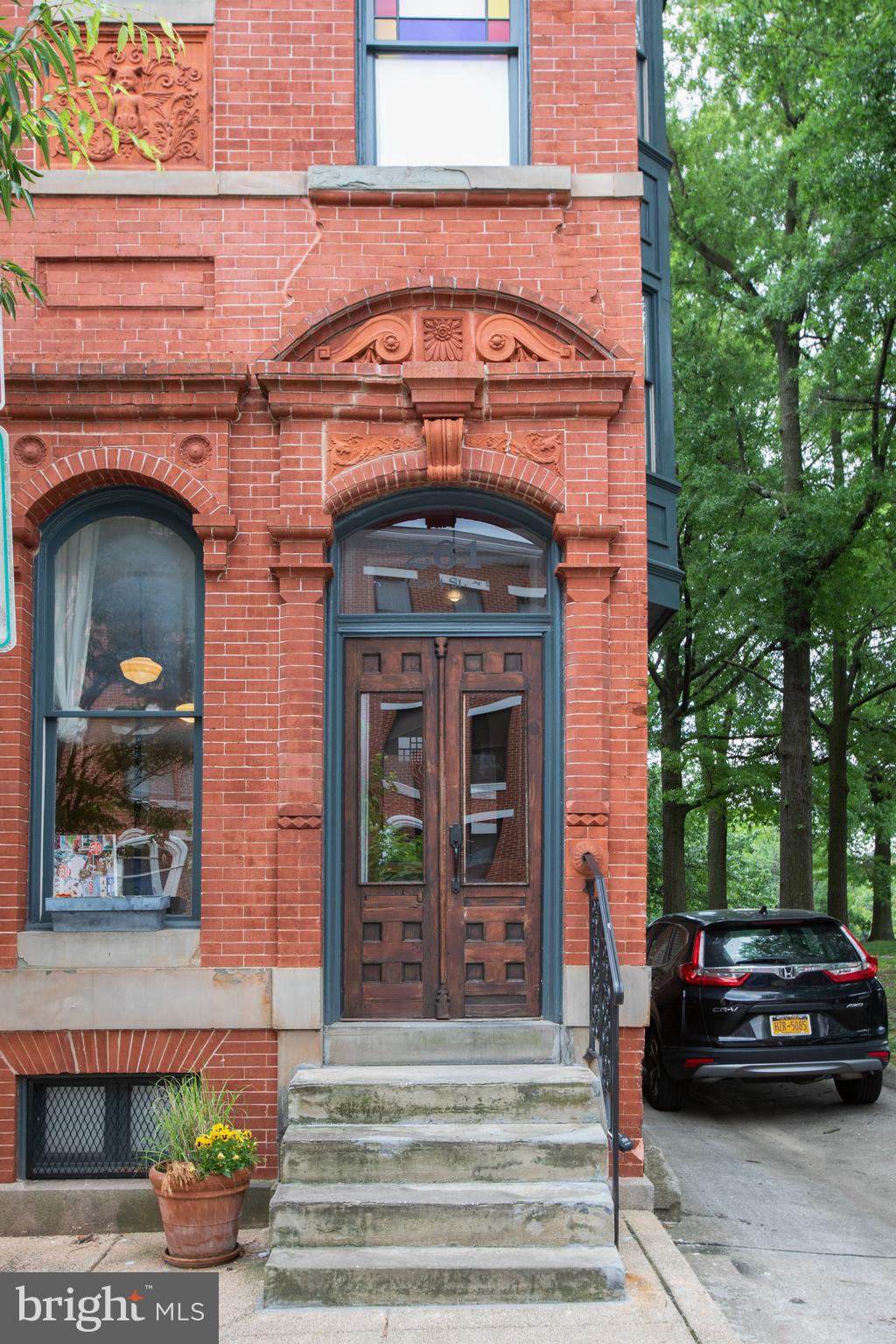 261 Robert Street, Unit 2 Baltimore, MD 21217 - Photo 6 of 7