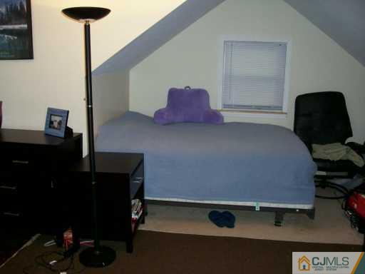 23 Markham Road Edison, NJ 08817 - Photo 6 of 8