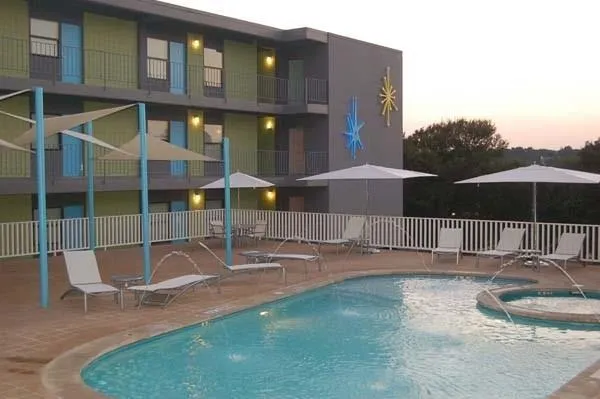 $1,500 | 2408 Leon Street, Unit 313, Austin, TX 78705