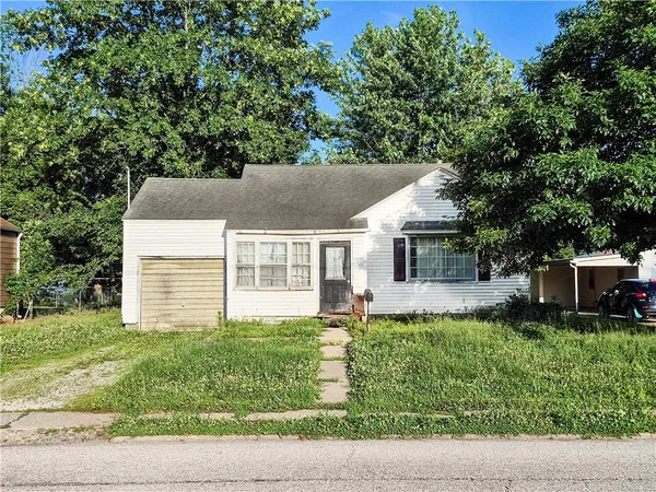 $19,500 | 1307 North Cross Street, Robinson, IL 62454