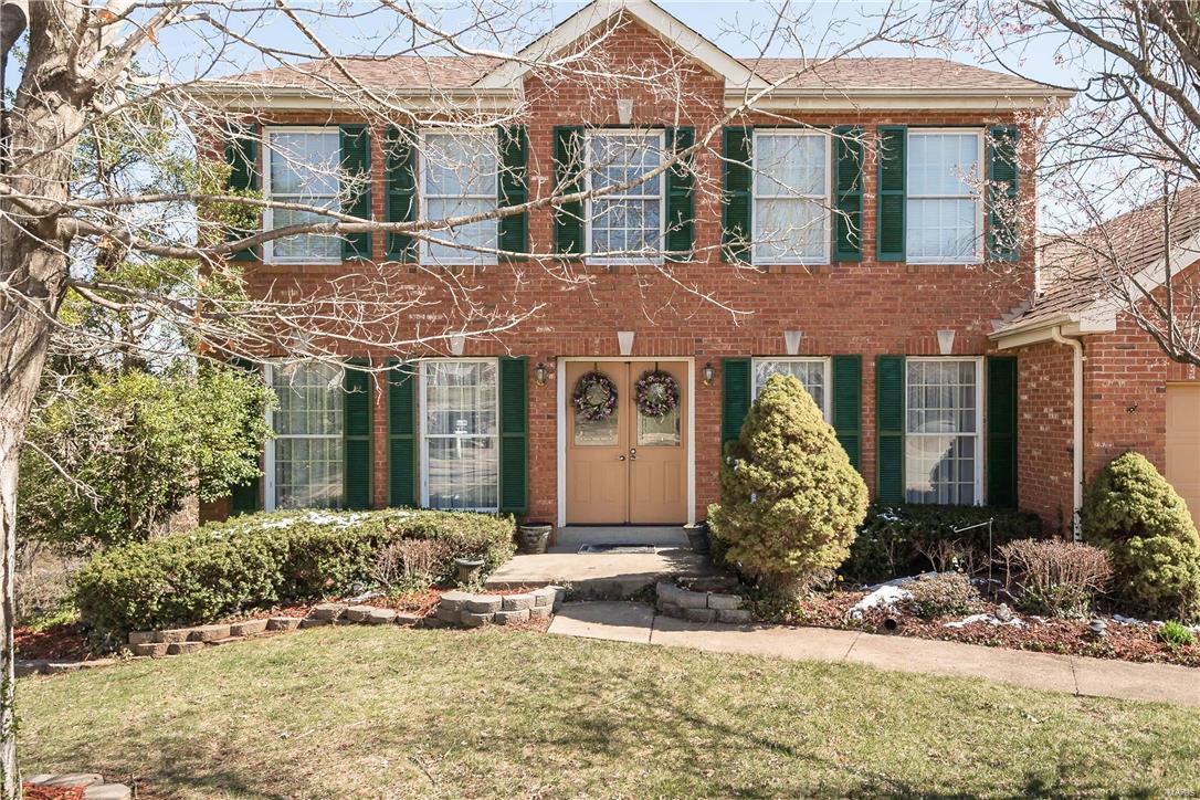501 Oak Leaf Manor Court Ballwin, MO 63021 - Photo 1 of 40